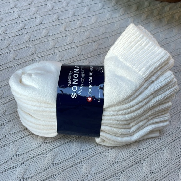 NWT Women Sonoma Cream/off white ankle Socks 6 Pack cushioned foot odor control - Picture 1 of 9